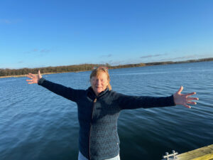 Lise Ravnkilde er meget tilfreds med at bo i Guldborg på Lolland